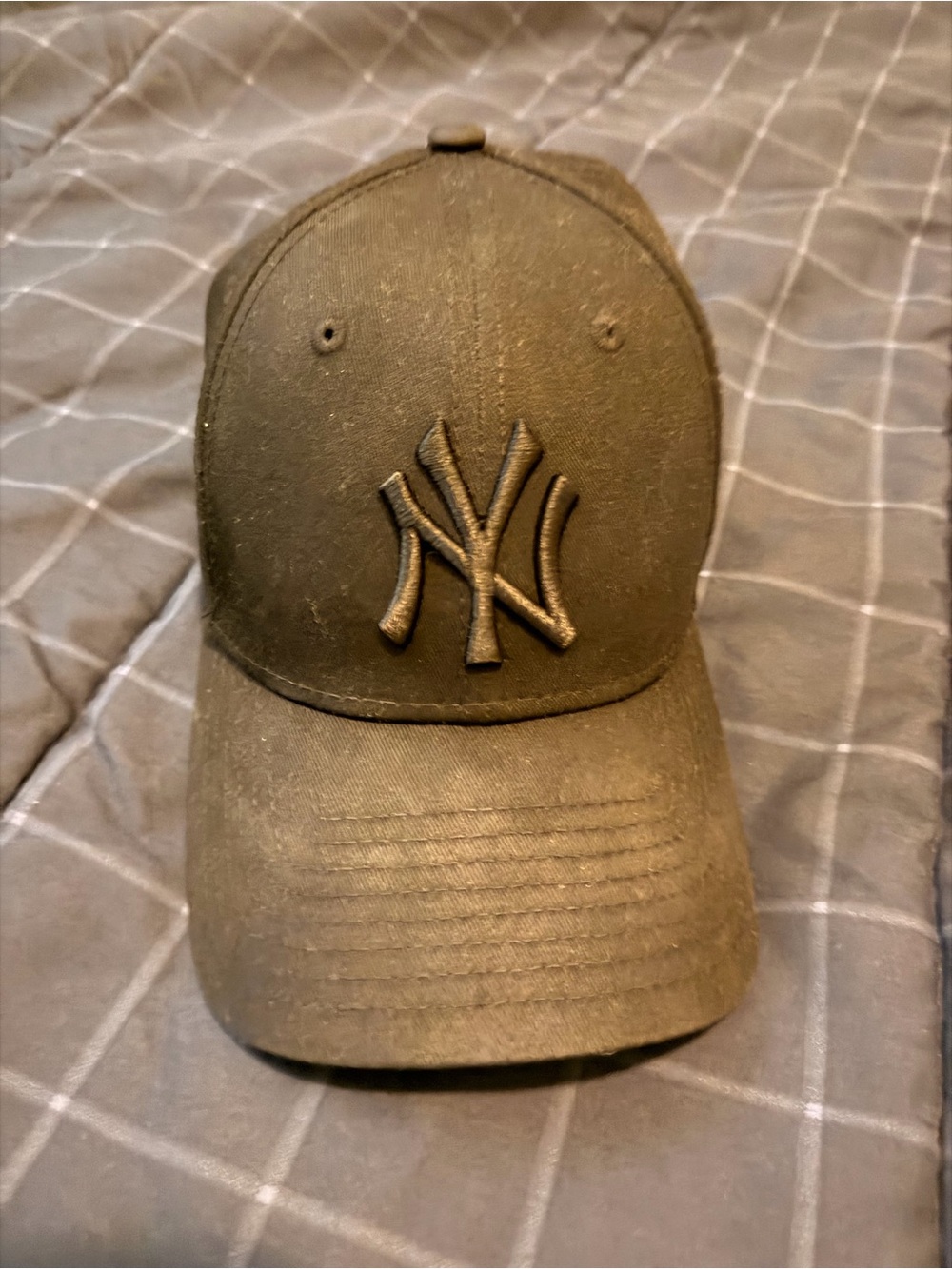 New Era New York Yankees Black Embroidered Logo Cap